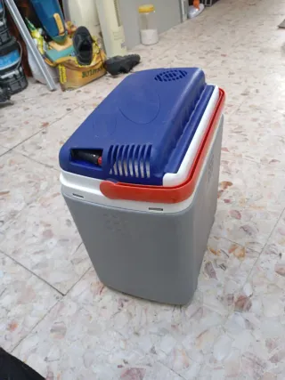 Nevera eléctrica portátil
