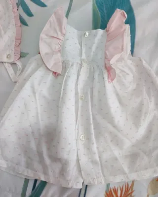 Vestido jesusita niña con capota
