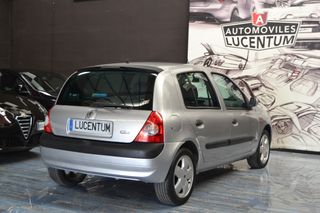 Renault Clio 2004