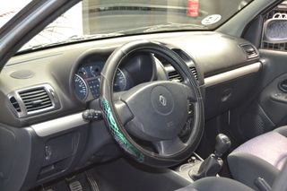 Renault Clio 2004