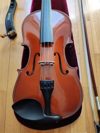 Violín 3/4 A. Schroetter con funda
