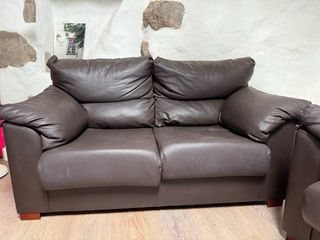 2 Sofás de Piel Marrón Uno de 200cm y otro 165cm