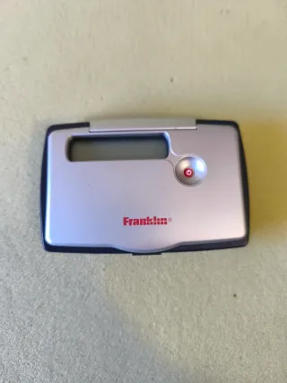 Traductor Franklin Español-Inglés TES-118