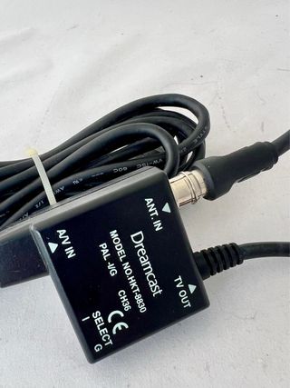 Modulatore RF Dreamcast HKT-8830 PAL-JG