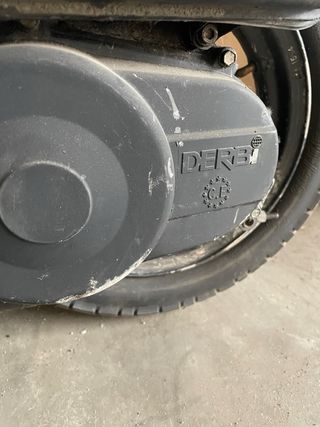 Motor Derbi Scooter 50cc