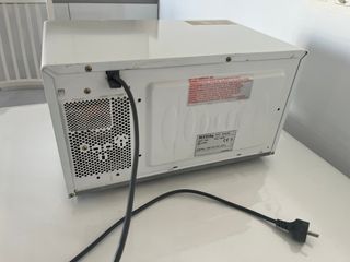 Microondas Libre Instalación Blanco Bluesky M19.00
