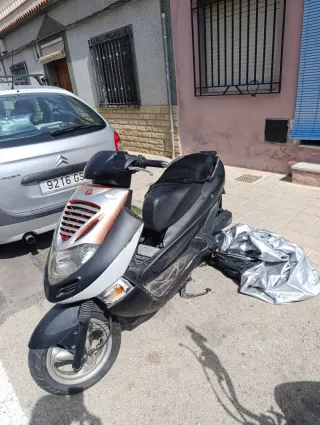 Kymco Betandwind 125 Scooter Automática