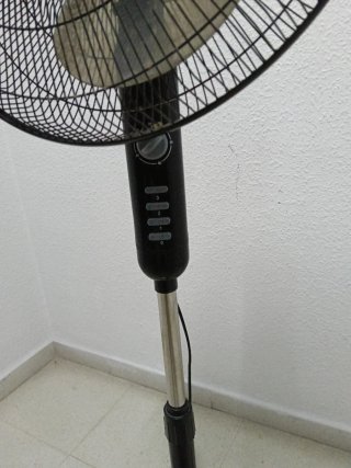 Ventilador de mesa Technostar con regalos