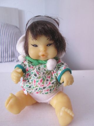 BARRIGUITA COREANA DE FAMOSA VINTAGE AÑOS 70