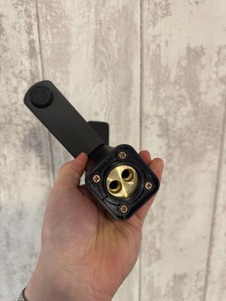 Torneira Preta Nova (Quente/Fria)