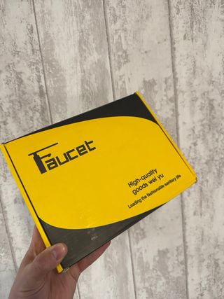 Torneira Preta Nova (Quente/Fria)