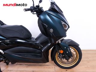 YAMAHA X-MAX 125 TECH MAX