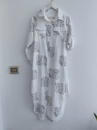Vestido camisero largo estampado M