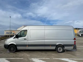 Mercedes-Benz eSprinter 2013