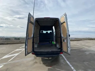 Mercedes-Benz eSprinter 2013