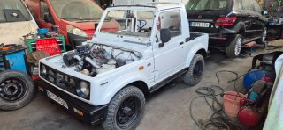 suzuki samurai  samurai 1000 92