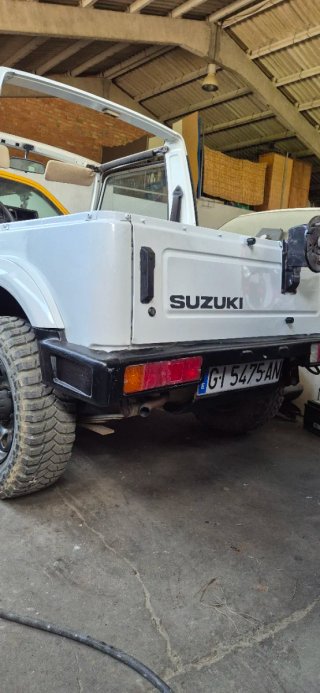suzuki samurai  samurai 1000 92