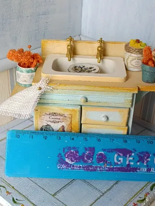 Lavello turchese miniatura con accessori