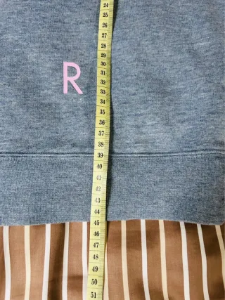 Sudadera Nike con capucha gris y rosa