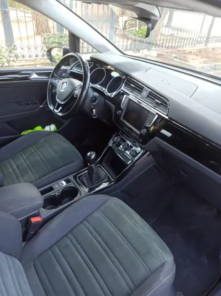 Volkswagen Touran 2016