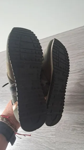 Tenis verde militar talla 36