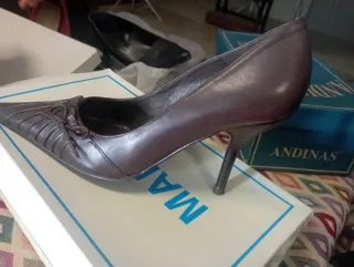 Zapatos de vestir Tacon Están en Lebrija