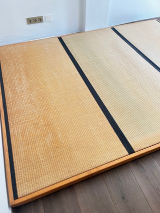 Base tatami, precio negociable.