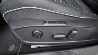 VOLKSWAGEN Golf GTE 1.4 TSI 18