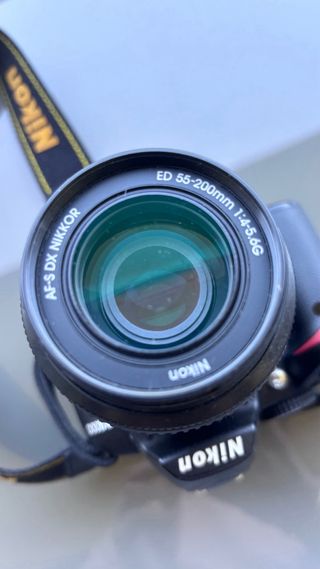 Cámara Nikon D3000 Negra