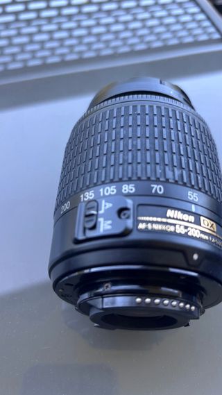 Cámara Nikon D3000 Negra