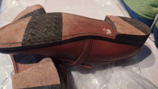 Traje Zara color arena hombre con zapatos a juego