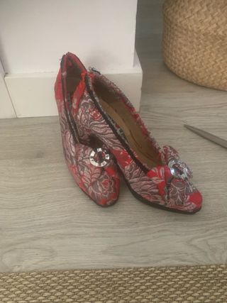 Traje de Fallera SIN MANTELETAS Rojo/Plata Talla S