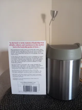 Mini papelera de escritorio