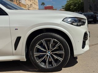 BMW X5 2021