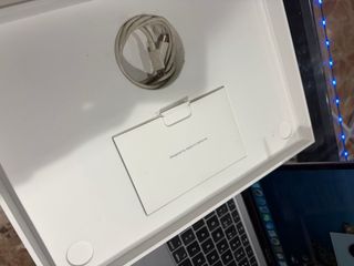 MacBook Air Retina 13 2020 i5 8GB RAM
