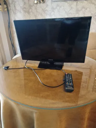 Samsung Smart TV 24 Negra