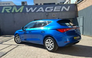 SEAT Leon 2025