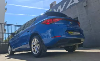 SEAT Leon 2025