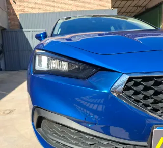 SEAT Leon 2025