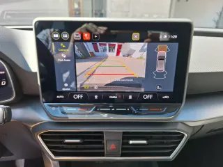 SEAT Leon 2025