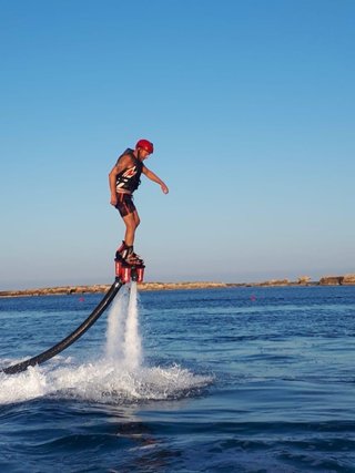 Yamaha FZR 1800 + Flyboard Zapata Legend