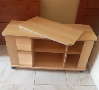 Mueble TV madera con baldas