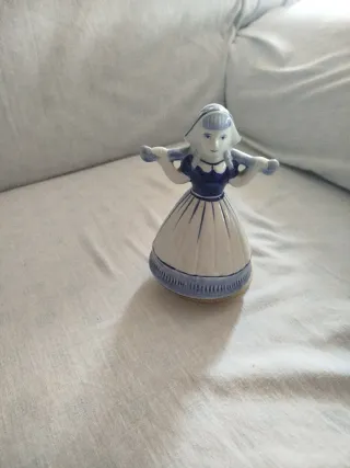 Figura musical de porcelana