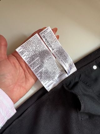 Pantalón efecto piel Zara negro