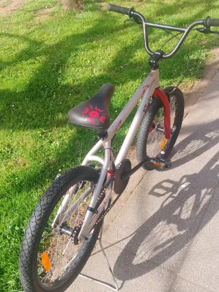 Bicicleta BMX BTWIN Wipe 500