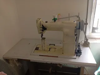 Máquina de coser