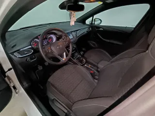 Opel Astra 2018