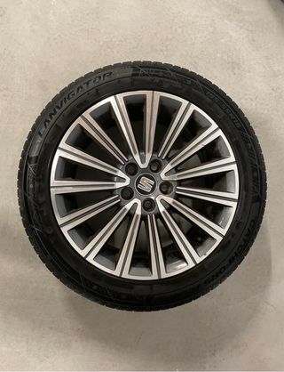 4 Llantas con Neumáticos de Invierno