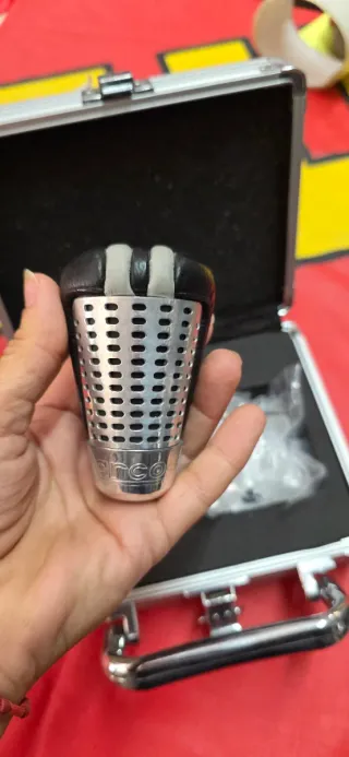 Pomo Sparco con maletín