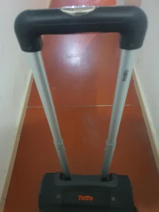 Maleta de mano Totto con 2 ruedas modelo Stork